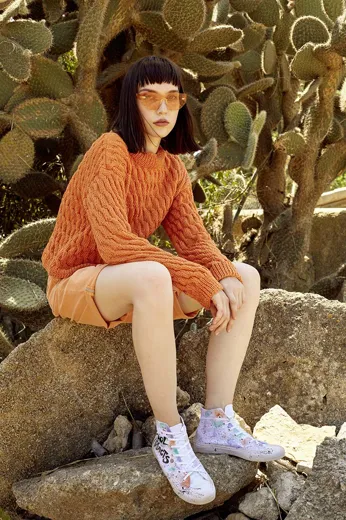 Pullover aus WOOLADDICTS SUNSHINE