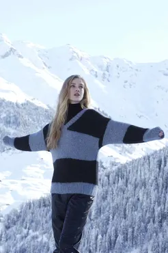 Pullover aus WOOLADDICTS HONOR