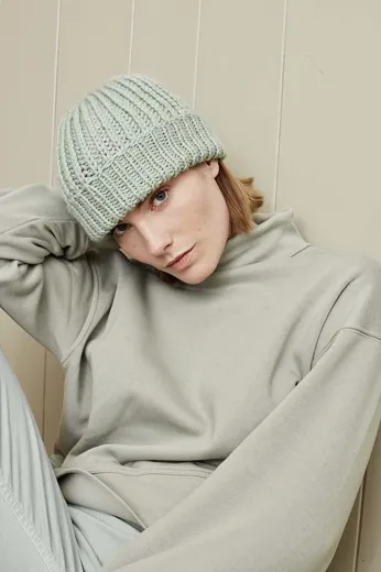 Mütze aus WOOLADDICTS GLORY