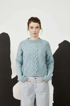 Kurzer Pullover aus MERINO 70