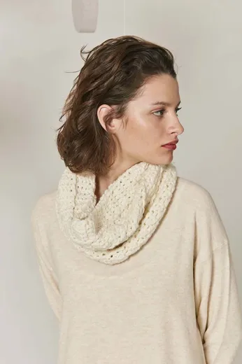 Loop gehäkelt aus WOOLADDICTS GLORY