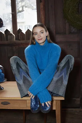 Pullover aus WOOLADDICTS HONOR