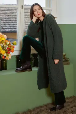 Mantel mit Kapuze aus SURI ALPACA