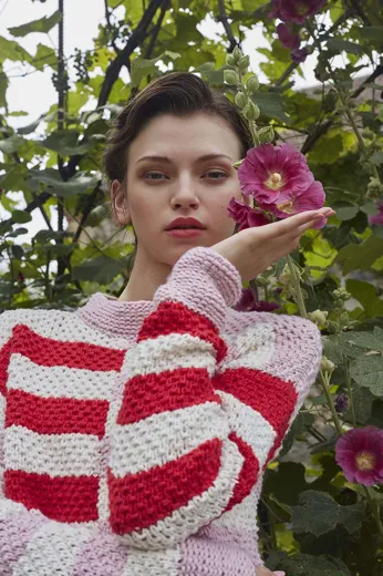 Mehrfarbiger Pullover aus BLISS