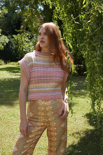 Kurzer Pullunder aus SECRET GARDEN