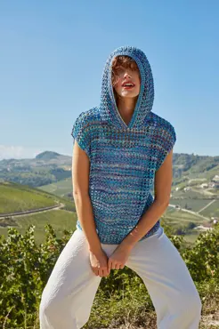 Shirt mit Kapuze aus TROPICAL