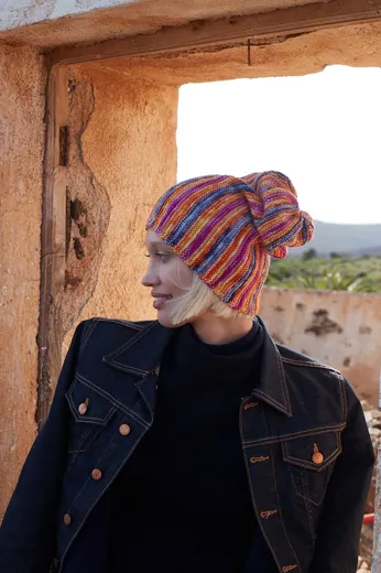 Mütze aus WOOLADDICTS MOVE