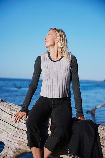 Pullunder aus CASHMERE EXTRA LACE